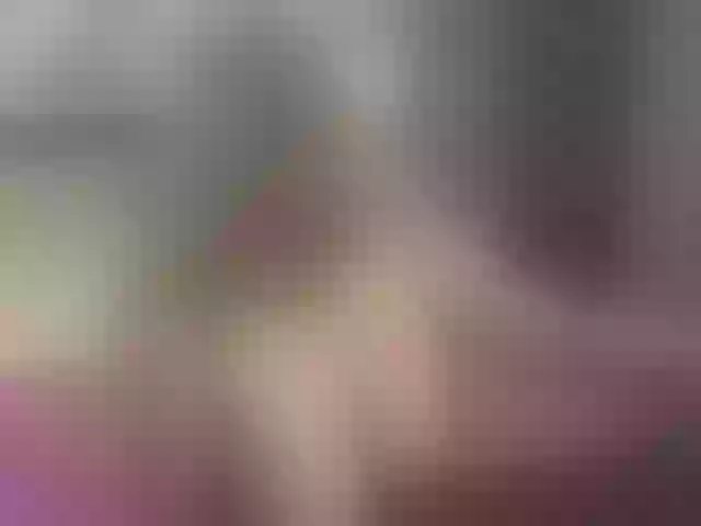 Live sex webcam photo for come2mom #245184428