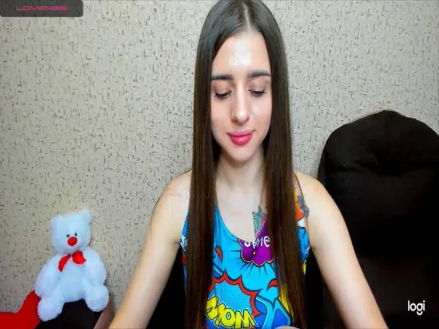 Live sex webcam photo for lilydavra #262319544