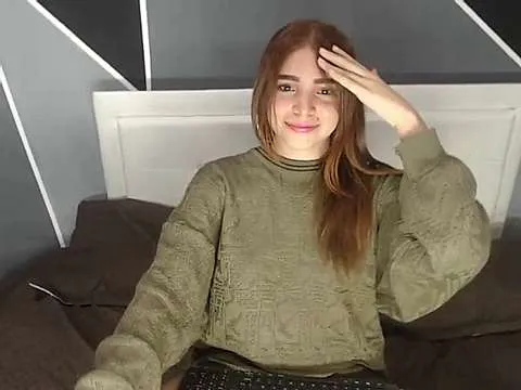 Live sex webcam photo for naughty_women_ #244799312