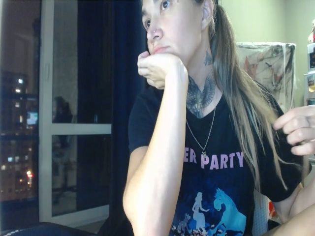 Live sex webcam photo for Angie_Wild #263308001