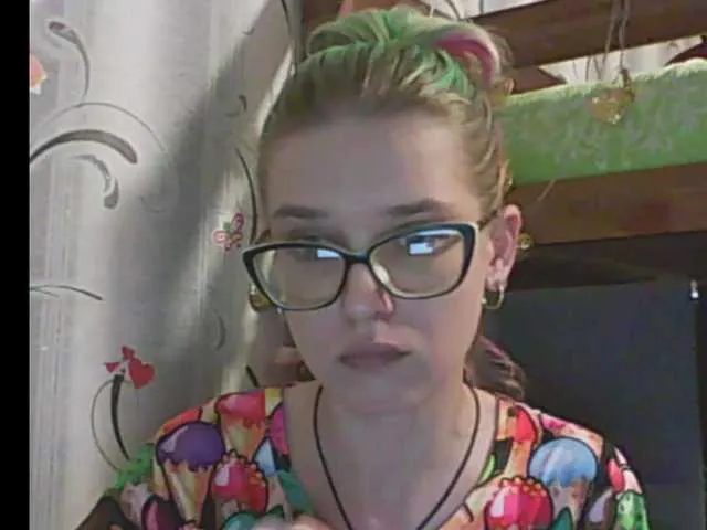 Live sex webcam photo for malvinella #241194379