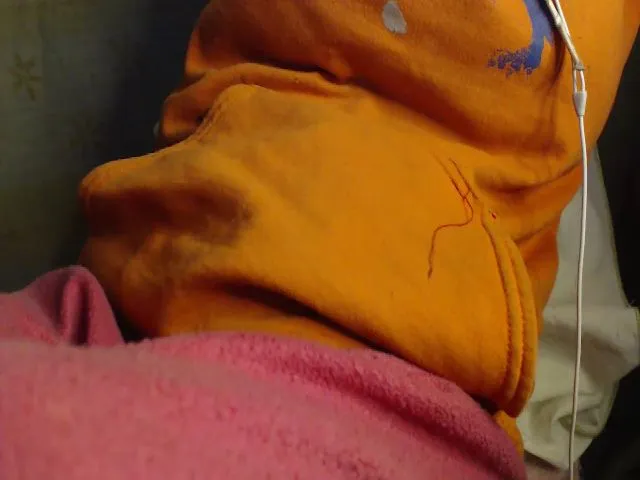 Live sex webcam photo for CHILENITAHOT #265324894