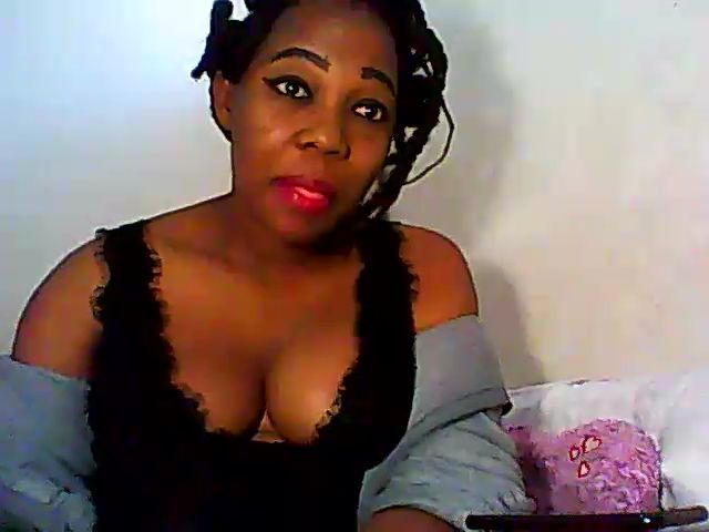 Live sex webcam photo for AfriPrincess #255273710