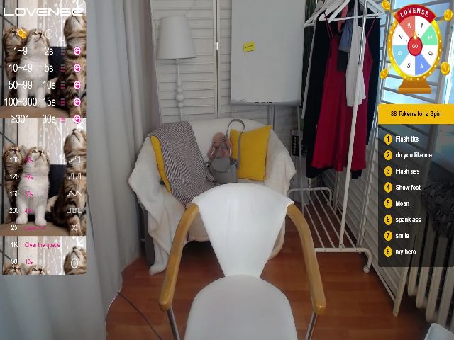 Live sex webcam photo for StayWild21 #255672704