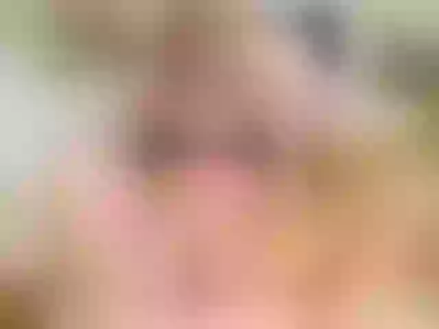 Live sex webcam photo for Luiziana111 #241358403