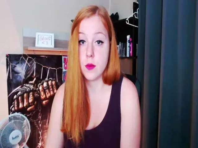 Live sex webcam photo for HottieAlma #255548910