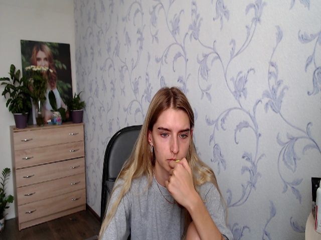 Live sex webcam photo for Springibabby #255595920