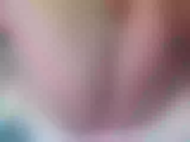 Live sex webcam photo for KianaAnna7 #262796466