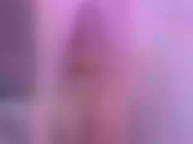 Live sex webcam photo for Sharlotte_e #259644221