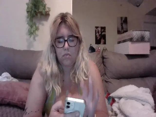 Live sex webcam photo for cozychristine #259660011