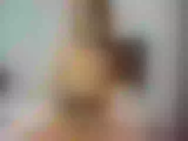 Live sex webcam photo for LittleRed2u #254296499