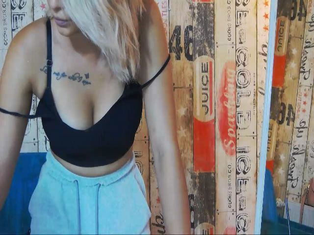 Live sex webcam photo for RubbyKalifha #259817888