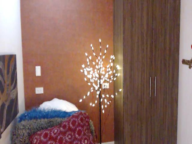 Live sex webcam photo for Forevermanu #255315451