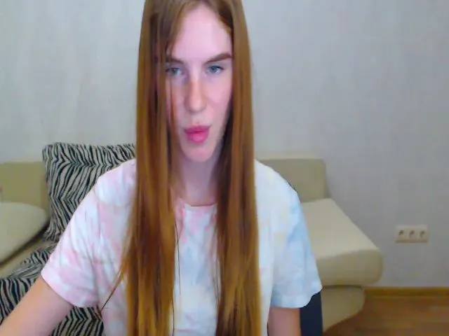 Live sex webcam photo for Vesnyshka #261649369