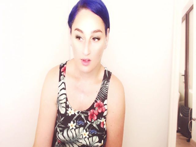 Live sex webcam photo for wetkittycum #254643735