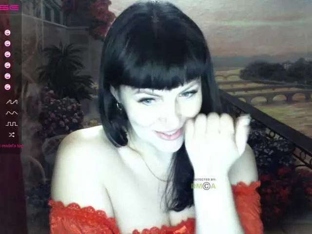 Live sex webcam photo for VredinaVika #241327008