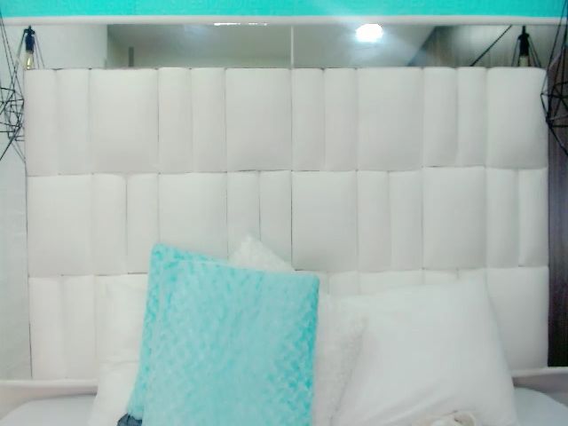 Live sex webcam photo for mariajose_19 #260993435