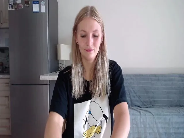 Live sex webcam photo for UrBlack_Kitty #262965915