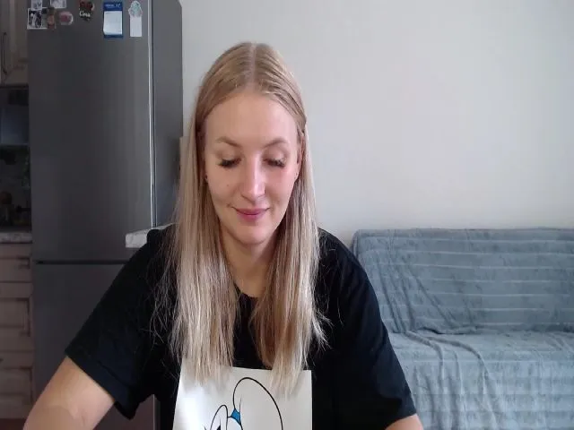 Live sex webcam photo for UrBlack_Kitty #262985836