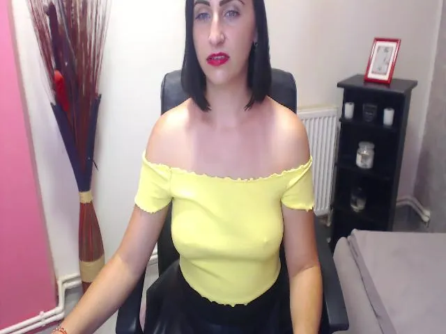 Live sex webcam photo for ElenaSworld #264751744