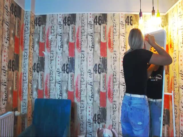 Live sex webcam photo for RubbyKalifha #257368370