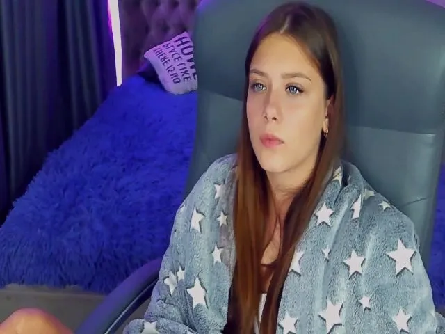 Live sex webcam photo for ReginaVin #261321000