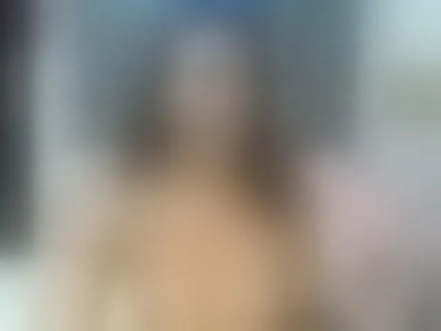 Live sex webcam photo for LisaEbonny #241406827