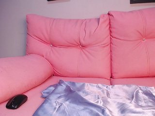 Live sex webcam photo for maryevans- #240508687