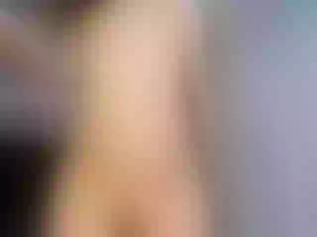 Live sex webcam photo for ErikaBenz #242180755