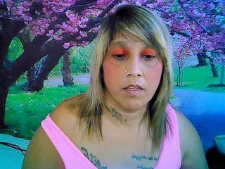 Live sex webcam photo for indianroxy #287932973