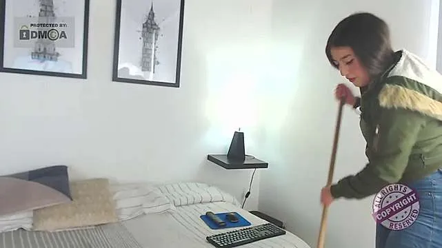 Live sex webcam photo for wonderrrrbutt #244792145