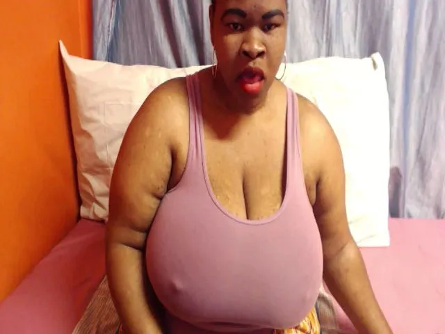 Live sex webcam photo for Sweetnozie #259165182