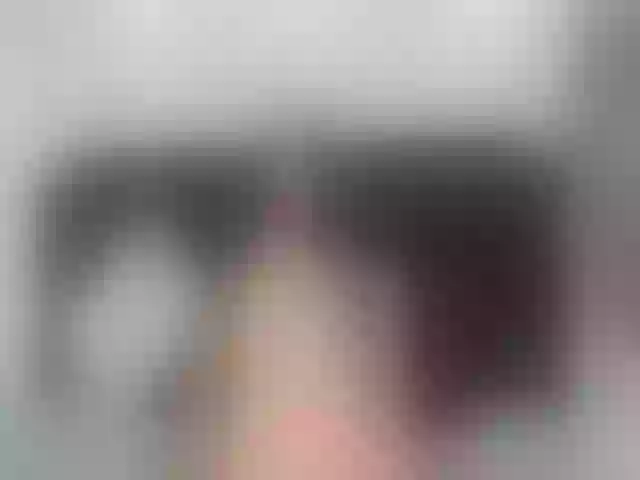 Live sex webcam photo for YoursLauren #257334493