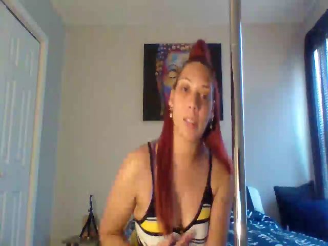 Live sex webcam photo for Heavenllyy #261557075