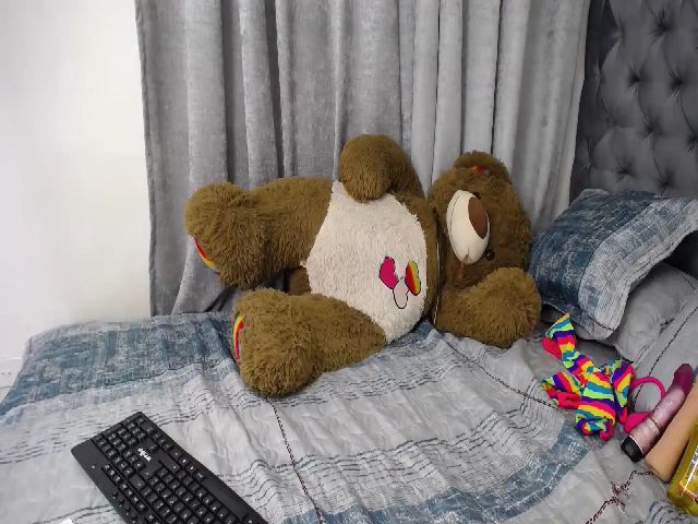 Live sex webcam photo for Mely_adebay #257822849