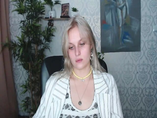 Live sex webcam photo for Dorina_xX #265011965