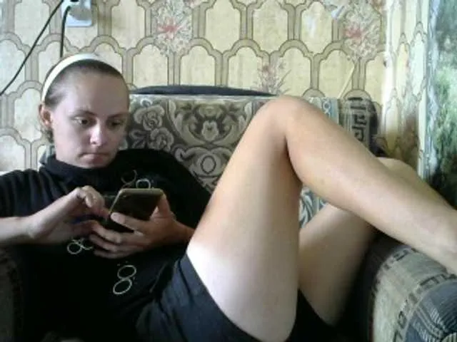 Live sex webcam photo for REPTILIAY #255918874