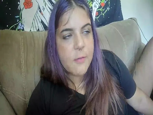 Live sex webcam photo for Lilmisspurp #253853519