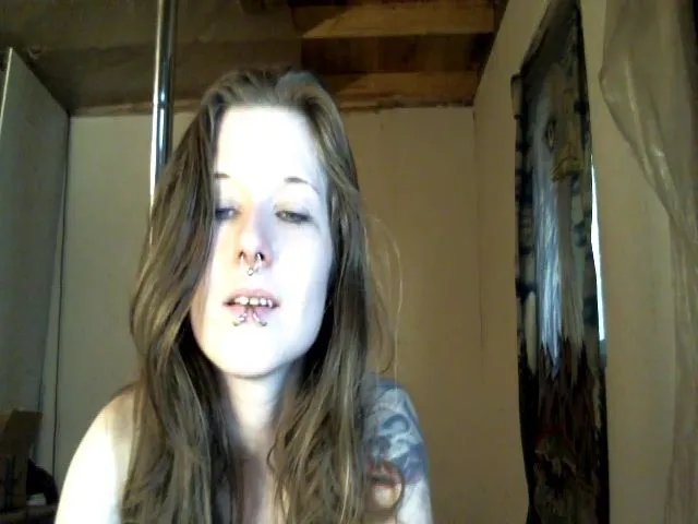 Live sex webcam photo for LumberJane #254631073