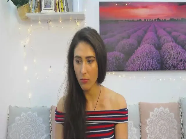 Live sex webcam photo for MaraW #253777123