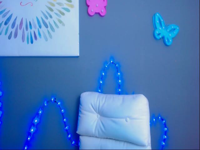 Live sex webcam photo for Tattiana_love #254992623