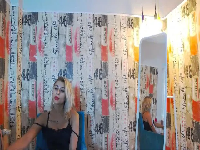 Live sex webcam photo for RubbyKalifha #261287044