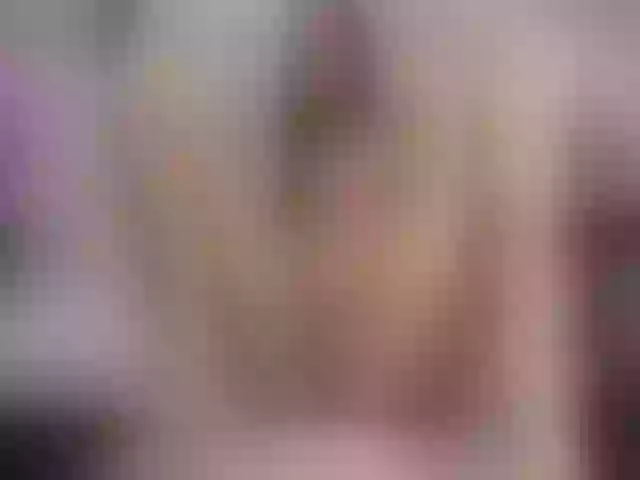 Live sex webcam photo for SexyAshley2x #256810023