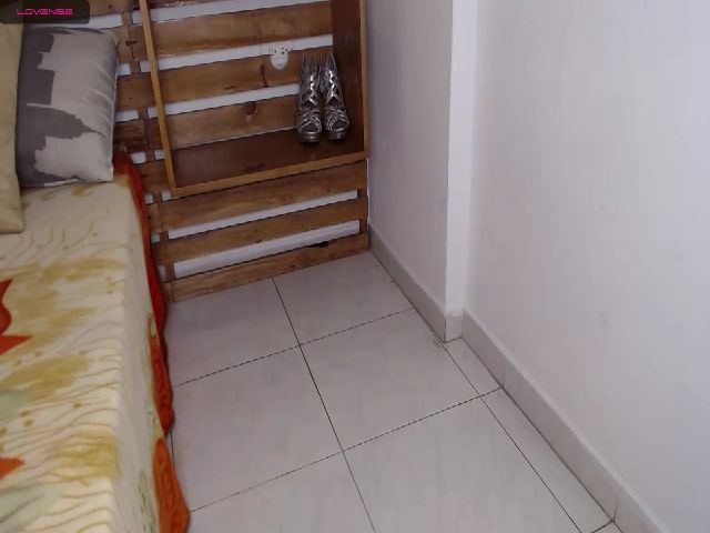 Live sex webcam photo for Katsumi_zenn #253350684