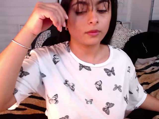 Live sex webcam photo for Evelyn-EE #254562238