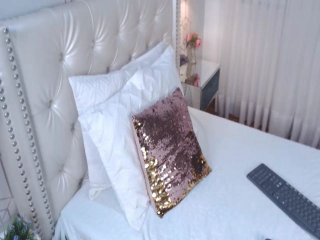 Live sex webcam photo for Rouse_bennett #256716804