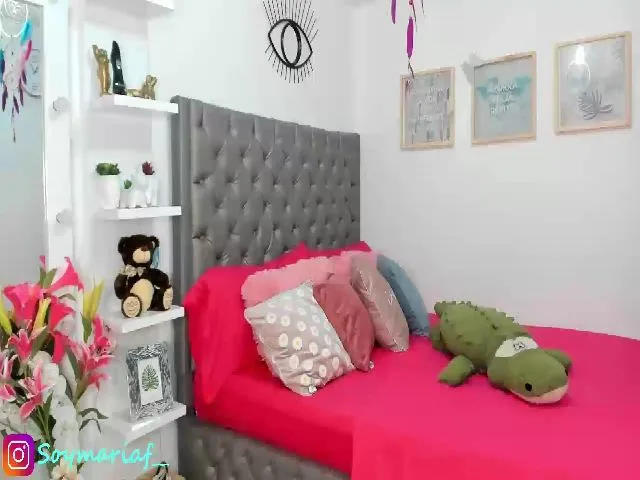 Live sex webcam photo for MaaaJooo #264985320