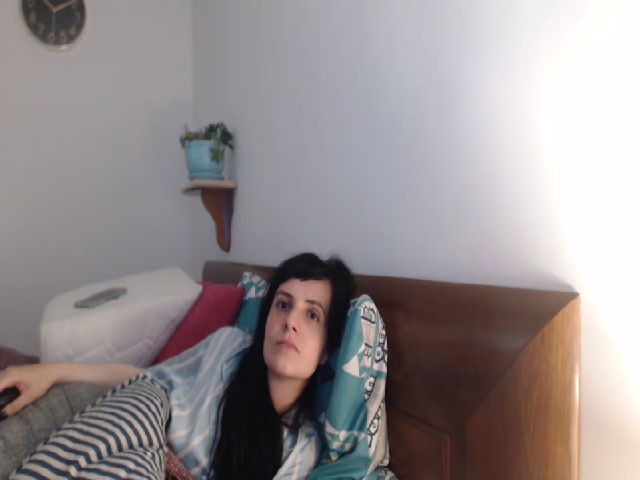 Live sex webcam photo for isabellazee2 #255798640