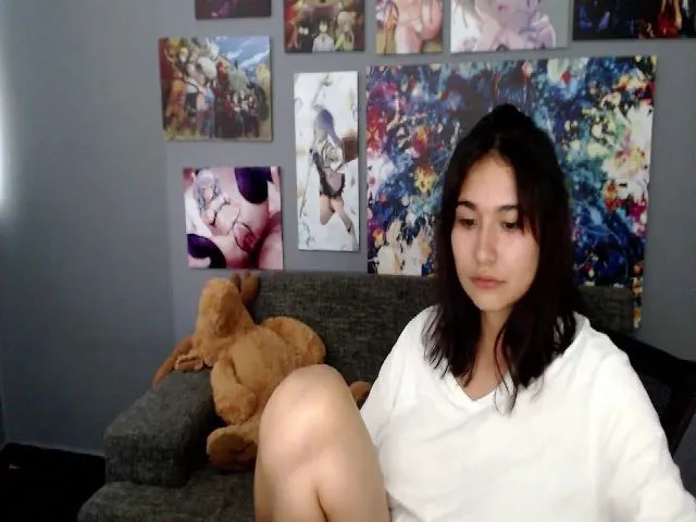 Live sex webcam photo for Jade_leon_ #258903504