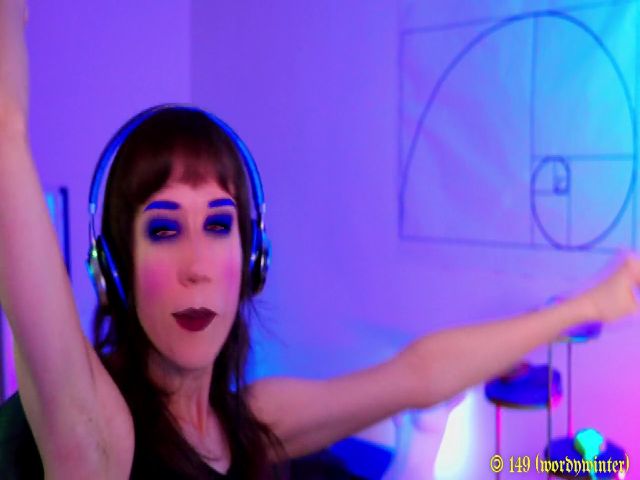 Live sex webcam photo for MinnieMoralia #254274945